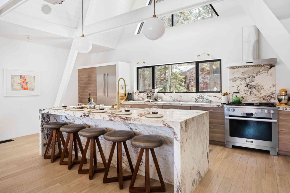 Modern Kitchen